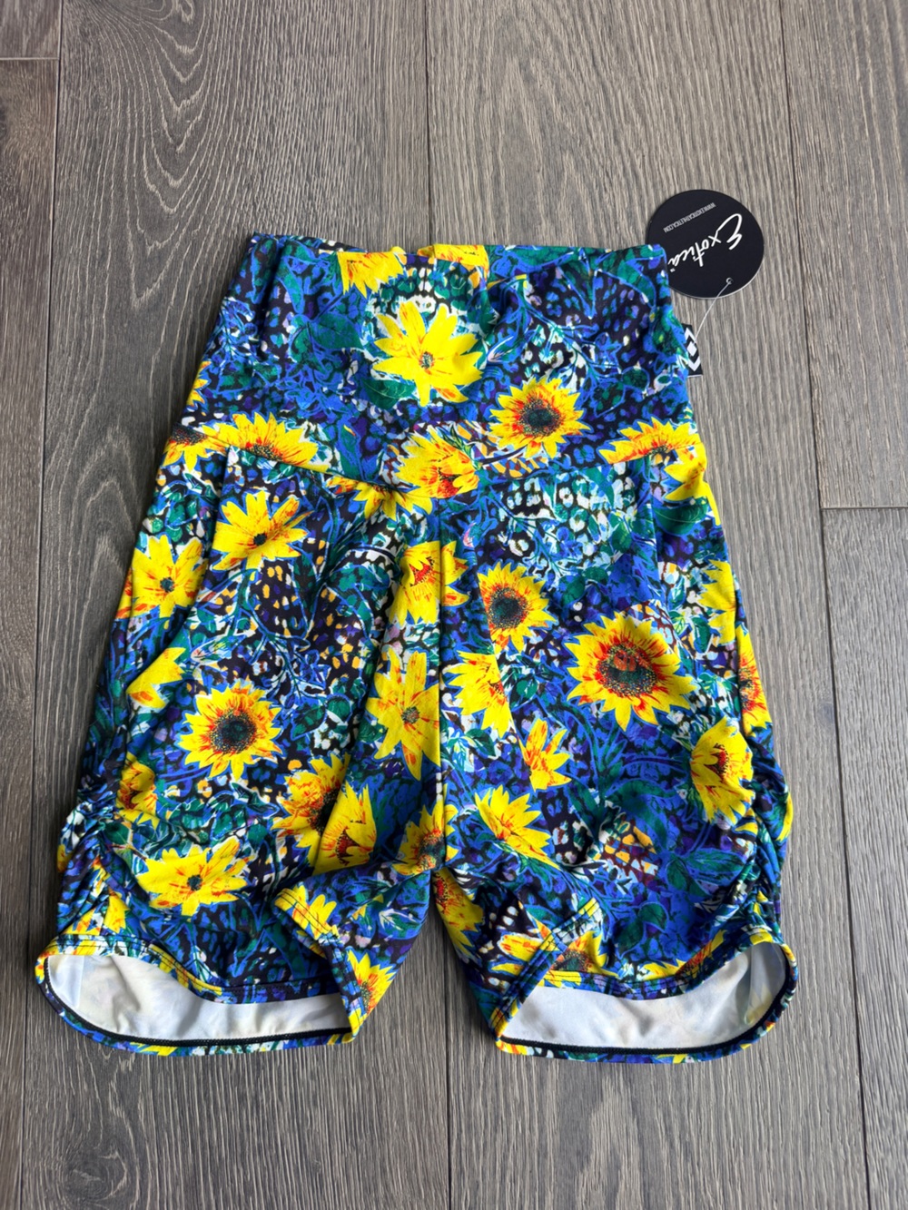 Exotica R2W Sublime Soft to Touch Jogger Shorts with Pockets Size Smalll